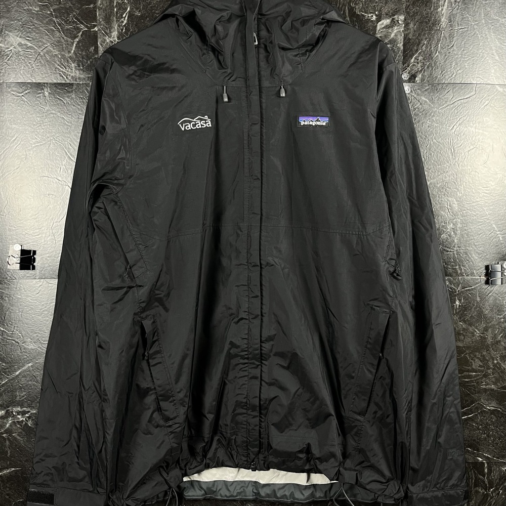 Patagonia Men's Black H2NO Torrentshell Rain Jacket Medium -Embroidery